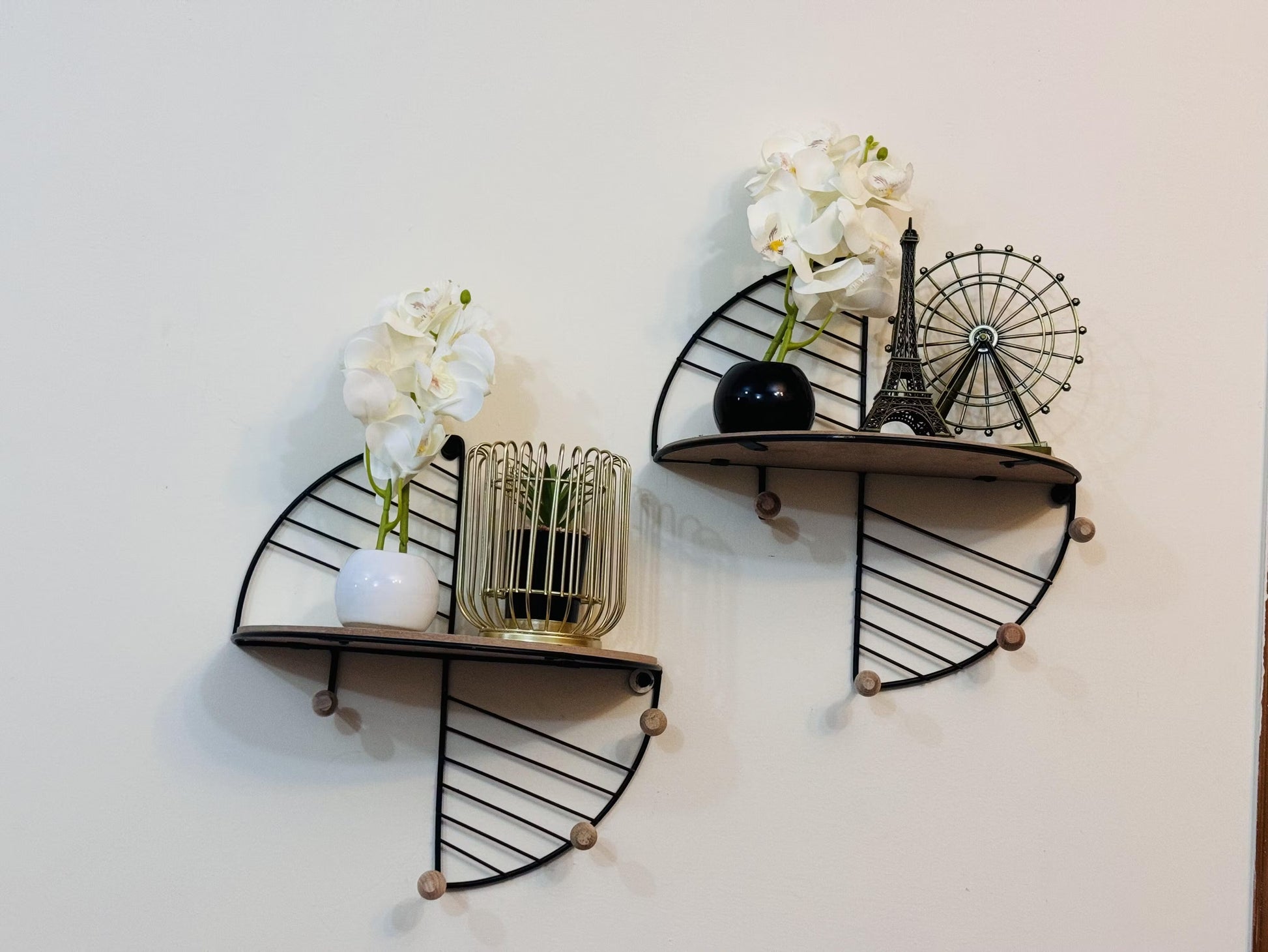 Shelf used in a bathroom setting